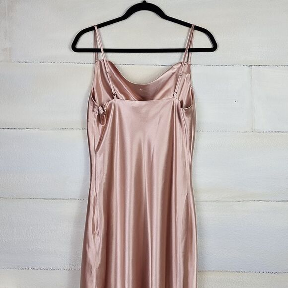 BIRDY GRAY nude gold satin dress. Size M - Picture 6 of 7
